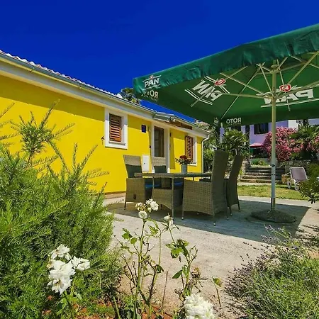 Casa Bizzarra