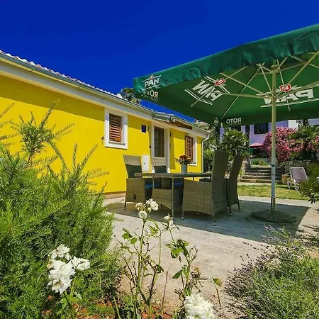 Casa Bizzarra