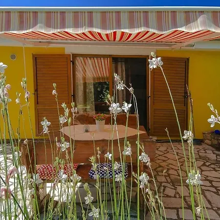 Casa Bizzarra Ferienhaus