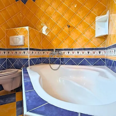 Prázdninový dům Casa Bizzarra *